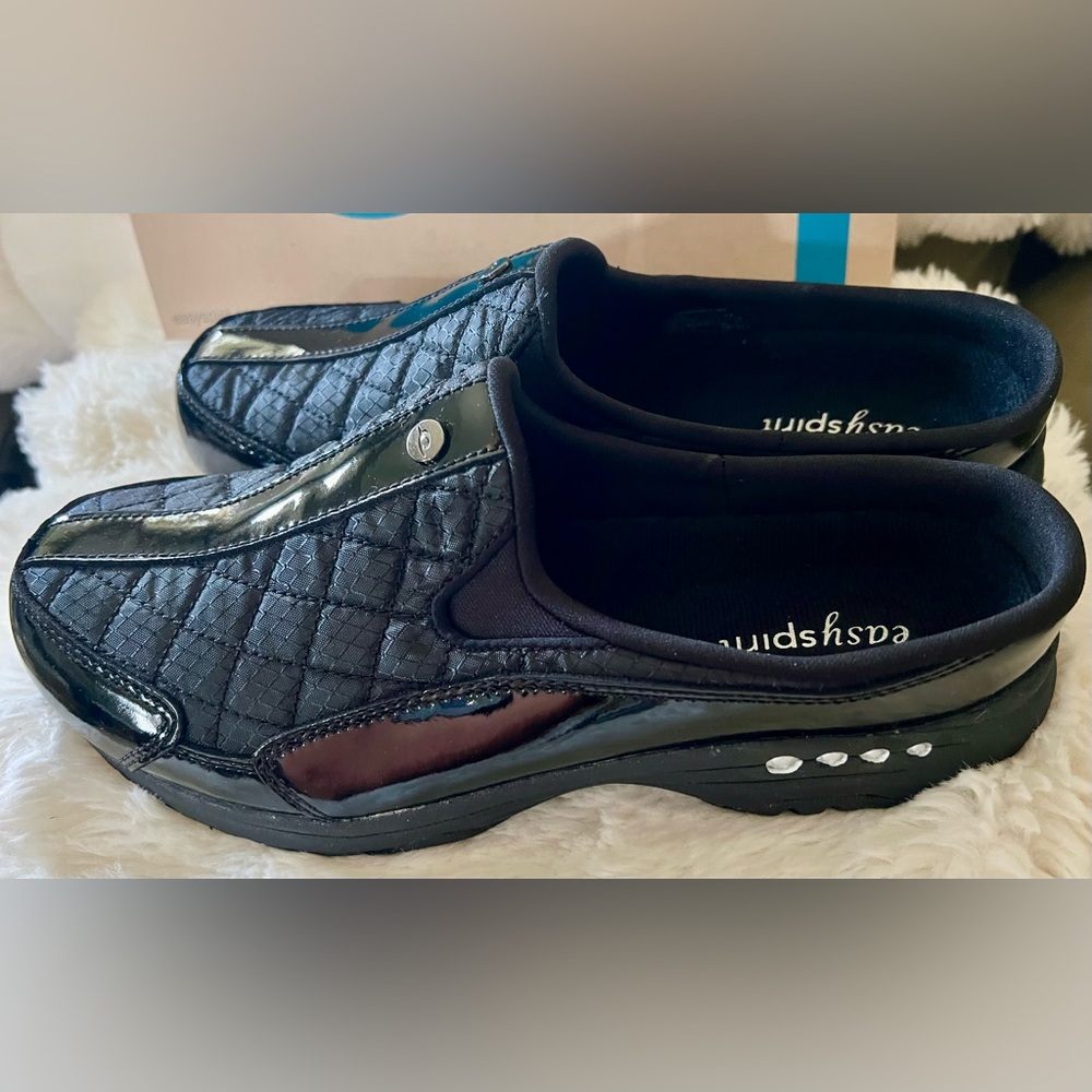 Easy Spirit Black Textured Mules - Picture 5 of 8